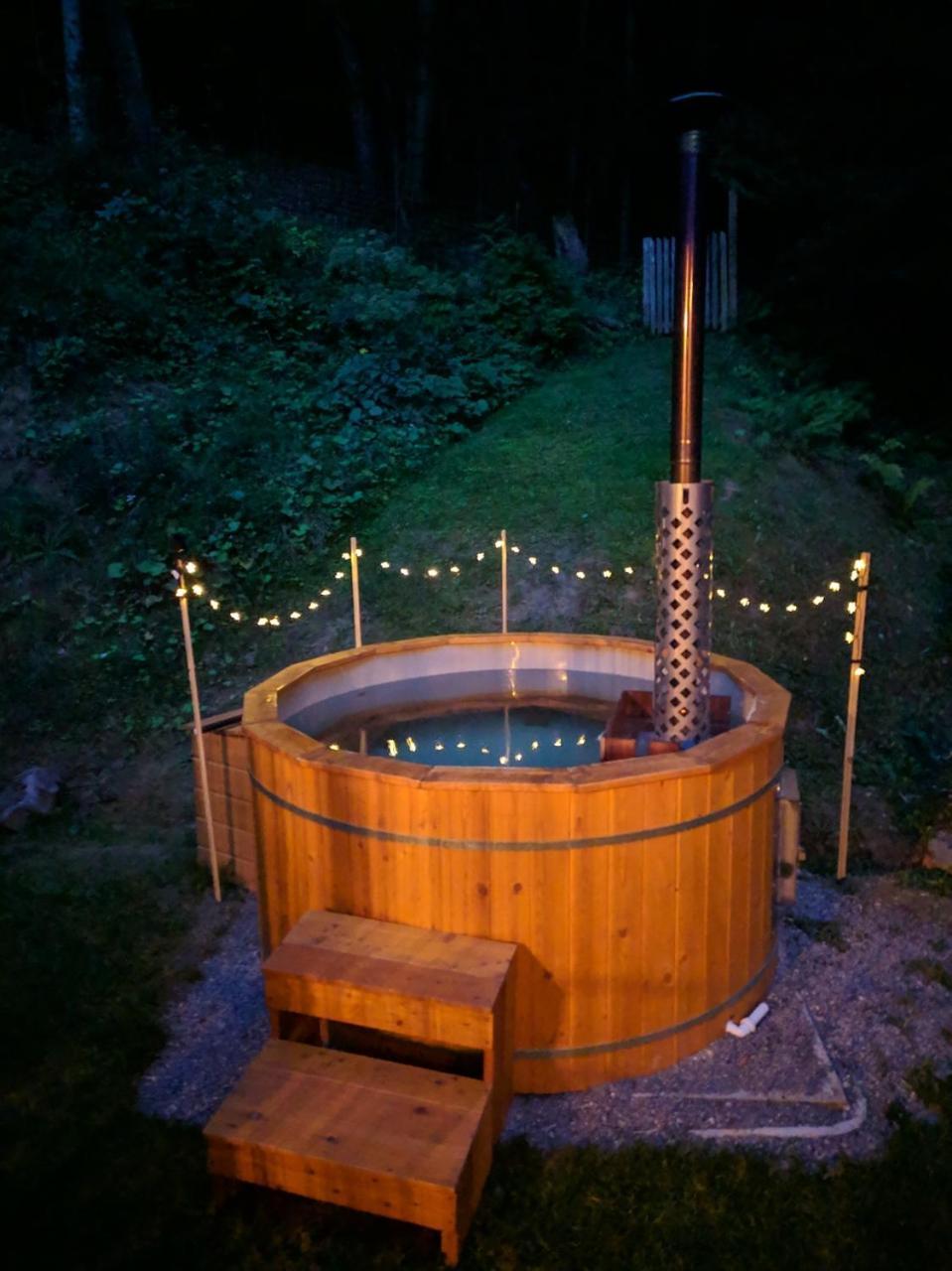 Lodge Bieszczady Nad Stawem *